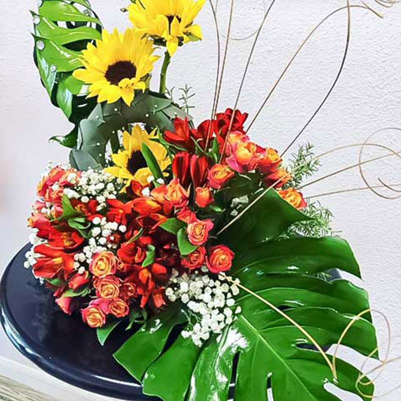Elegant-sunflower-bouquet Elegant-sunflower-bouquet